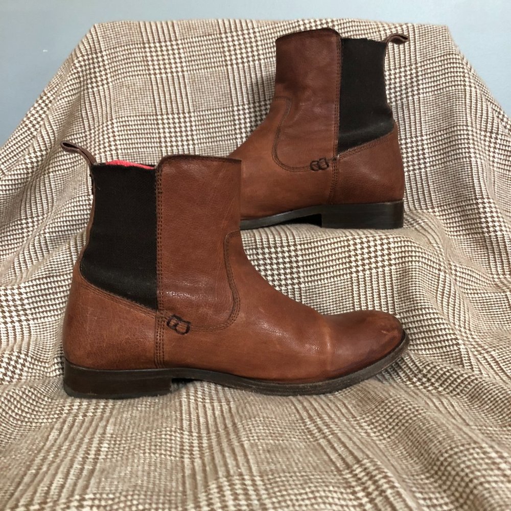Frye Women's Whiskey Brown Molly Gore Short Boot Size 10 M, EUC